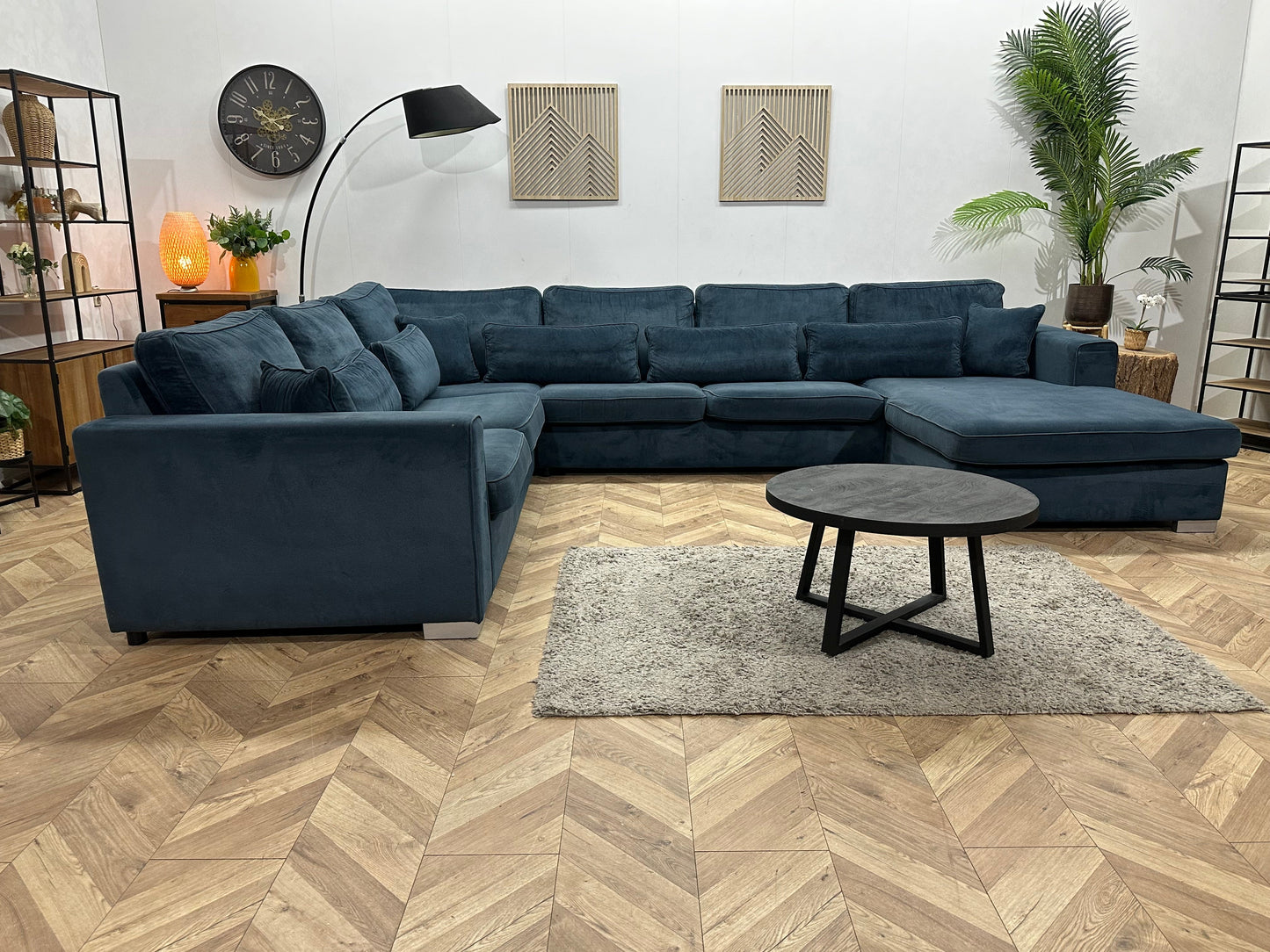 Blauwe Velvet Ruime U Zetel ~ Losse Kussens Met Afneembare Hoezen