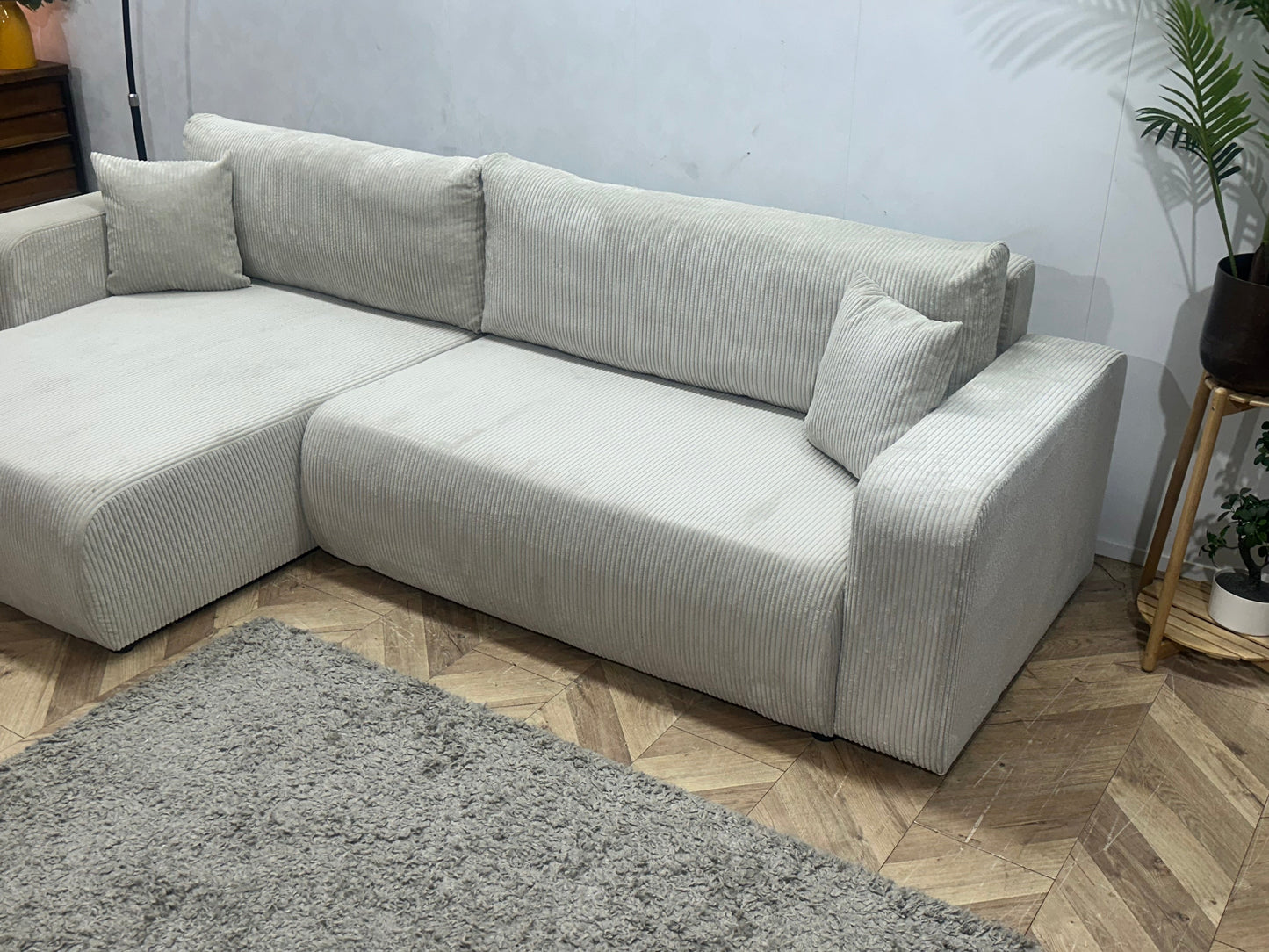 !Showroommodel! Witte Ribstof Hoekzetel