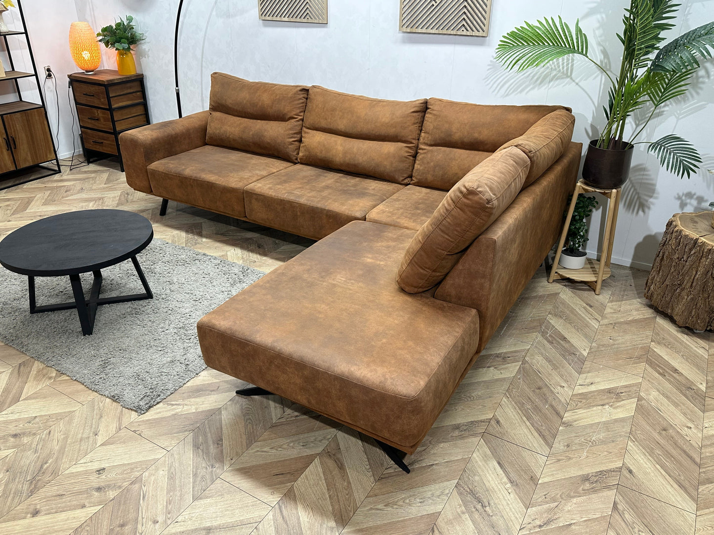 Cognac Bruine Suède Stoffen Hoekzetel ~ Losse Kussens Met Afneembare Hoezen