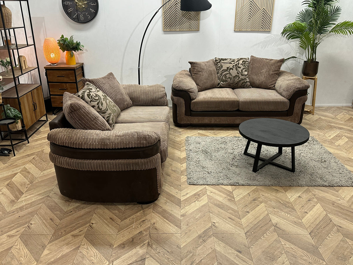 Bruine Ribstof/Suede Stoffen Hoekzetel ~ Losse Kussens Met Afneembare Hoezen
