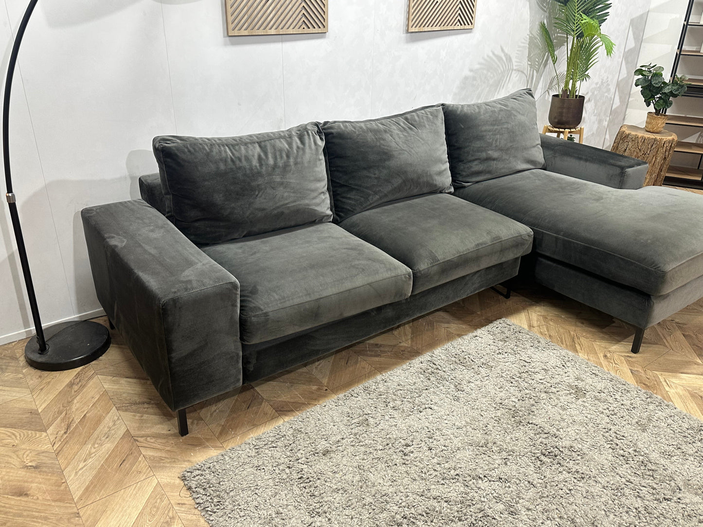 Antraciet Velvet Hoekzetel ~ Losse Kussens Met Afneembare Hoezen