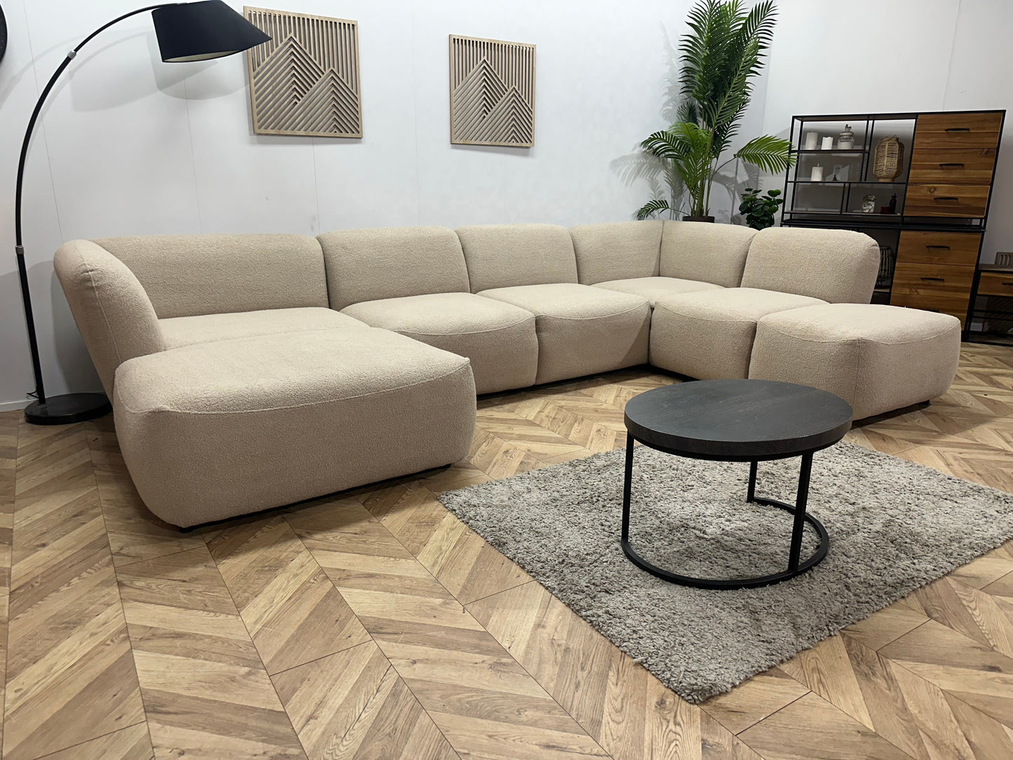 !Showroommodel! Beige Bouclé Stoffen U Zetel