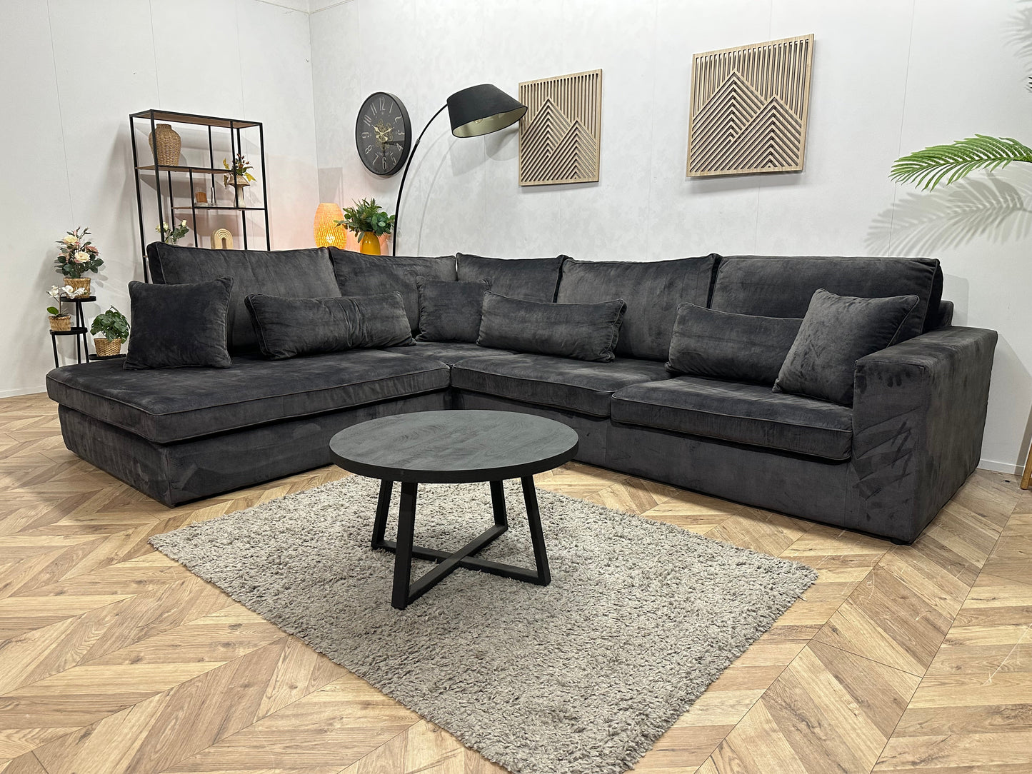 Antraciet Velvet Hoekzetel ~ Losse Kussens Met Afneembare Hoezen
