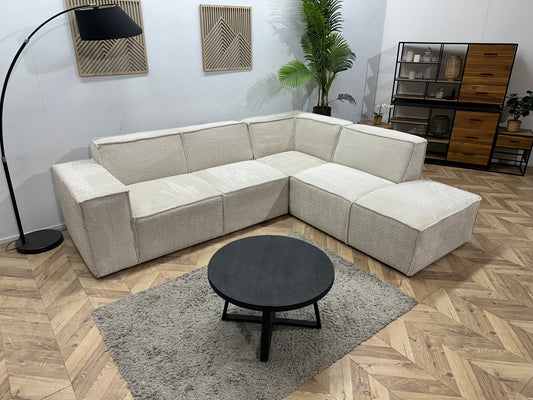 !Showroommodel! Witte/Crème Bouclé Stoffen Hoekzetel