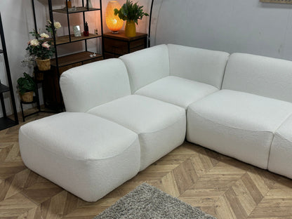 !Showroommodel! Witte Bouclé U Zetel