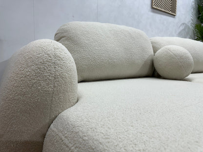 !Showroommodel! Crème Bouclé Stof Hoekzetel ~ Losse Rugkussens