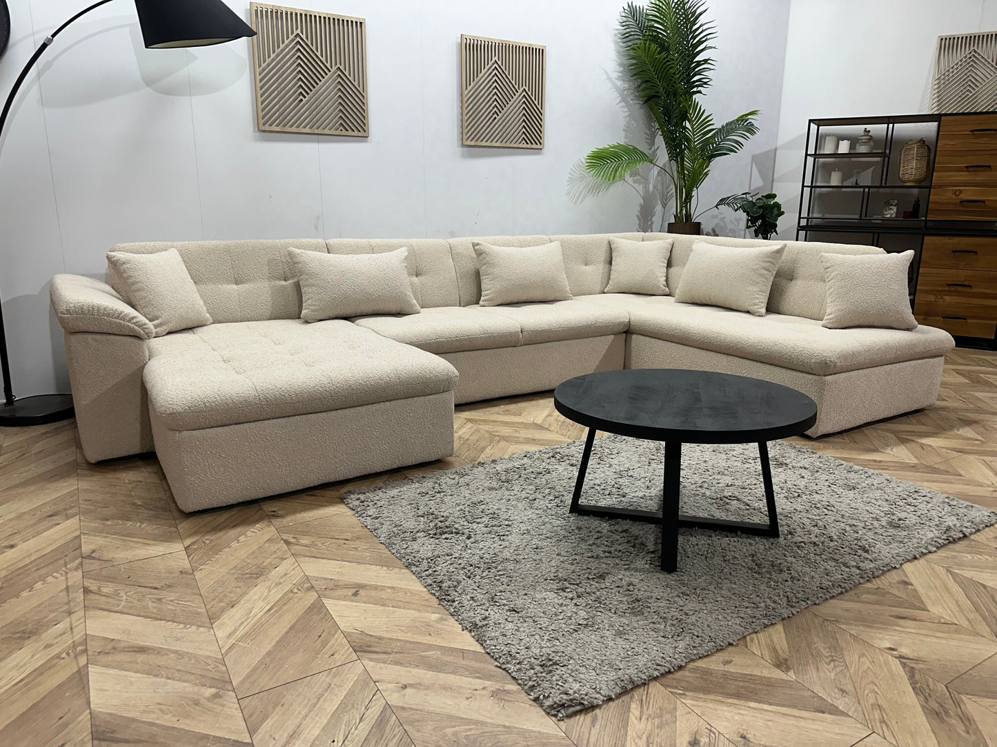 !Showroommodel! Witte Bouclé Stoffen U Zetel