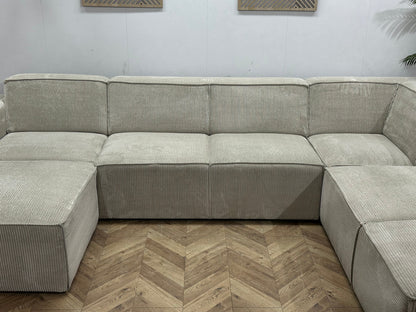 !Showroommodel! Witte Ribstof U Zetel
