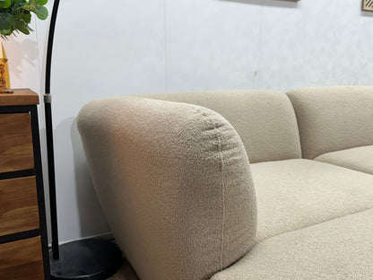 !Showroommodel! Beige Bouclé U Zetel
