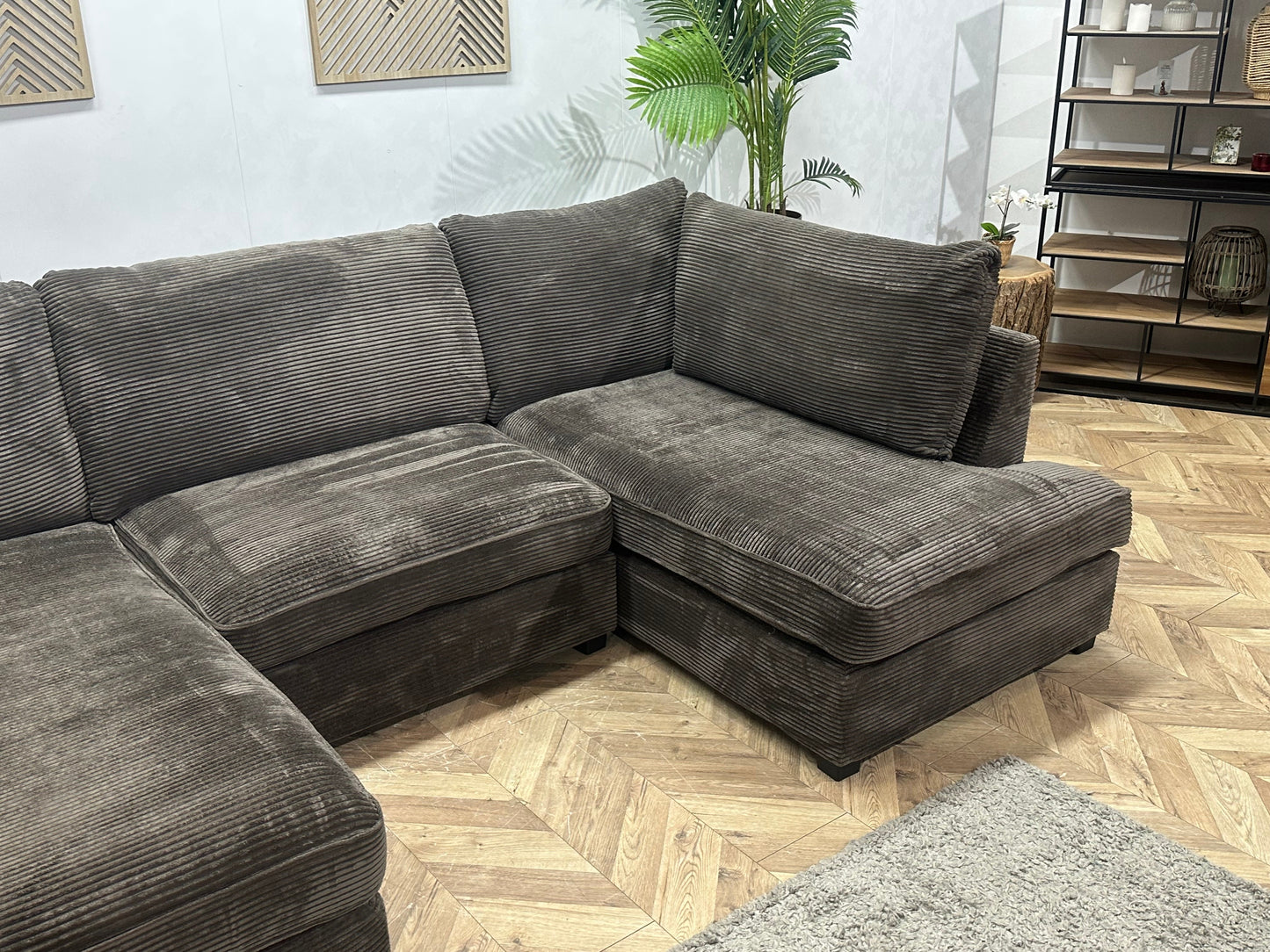 Taupe Ribstof U Zetel Inc Hocker ~ Losse Kussens Met Afneembare Hoezen