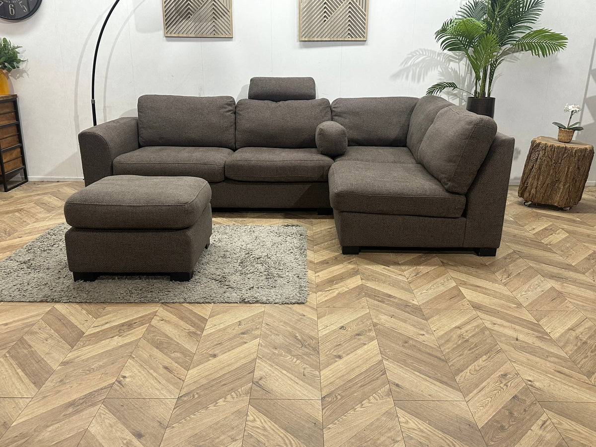 Taupe Hoekzetel ~ Losse Kussens Met Afneembare Hoezen