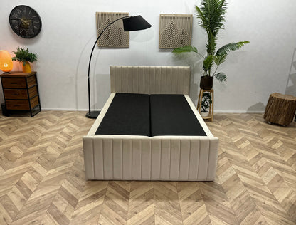 !Showroommodel! Beige Velvet Boxspring Inc Topper
