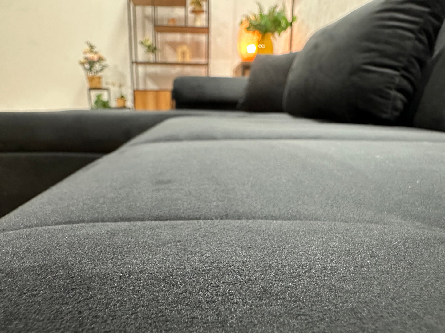 !Showroommodel! Zwarte Velvet U Zetel