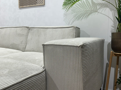 !Showroommodel! Witte Ribstof U Zetel