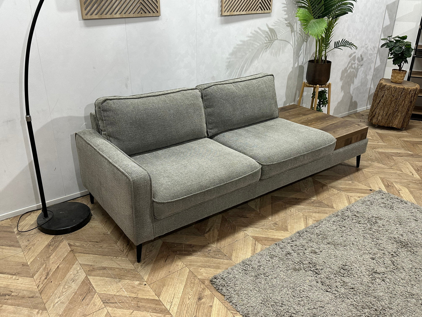 Grijze 2.5-Zits Zetel Inc Tafel ~ Losse Kussens Met Afneembare Hoezen