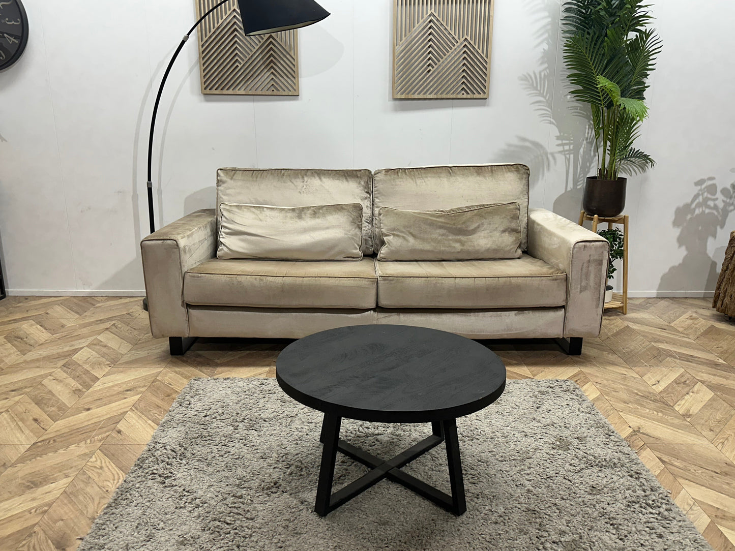 Licht Grijze / Beige Velvet 2.5-Zits Zetel ~ Losse Kussens Met Afneembare Hoezen
