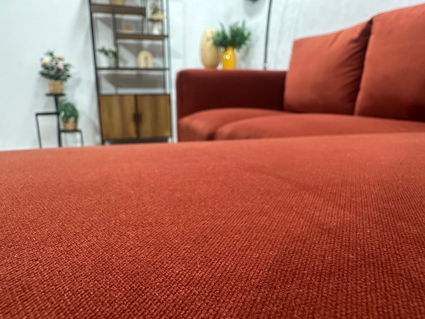 Rode Velvet Hoekzetel ~ Nieuwstaat