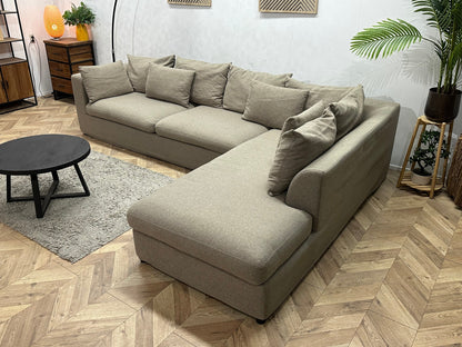 Taupe Hoekzetel ~ Losse Kussens Met Afneembare Hoezen