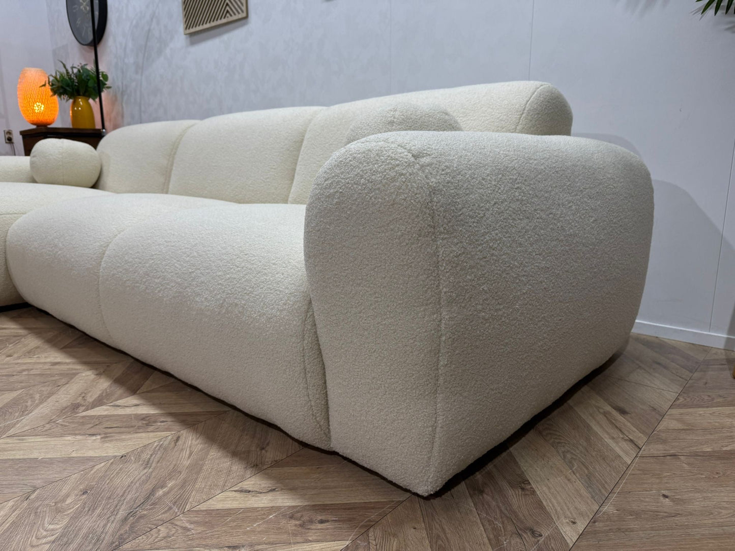 Hoekzetel Rotterdam Bouclé