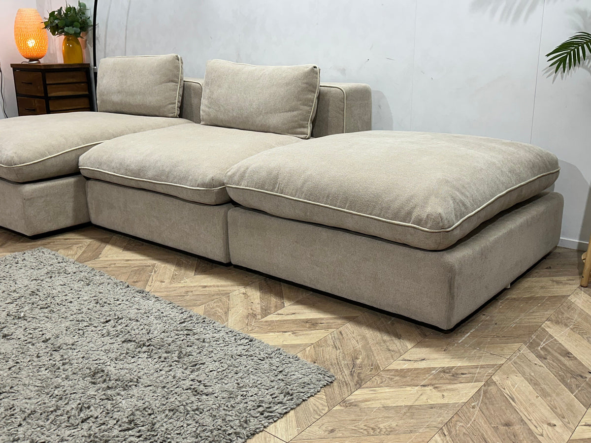 !Showroommodel! Beige Suède Stoffen Hoekzetel Inc Hocker
