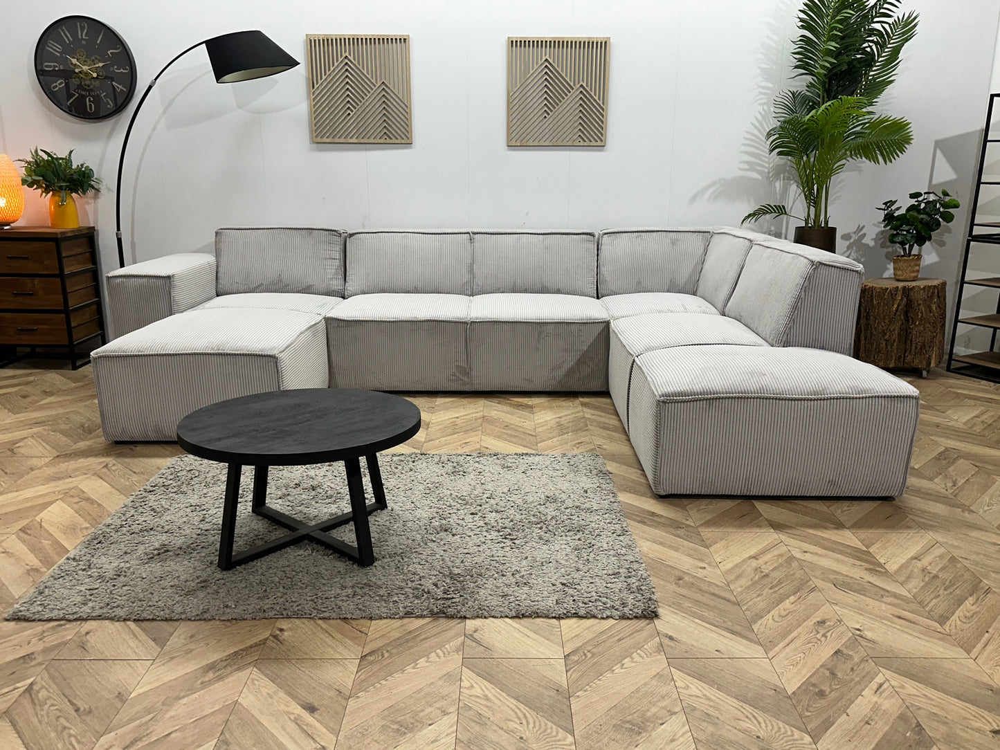 !Showroommodel! Licht Grijze Ribstof U Zetel