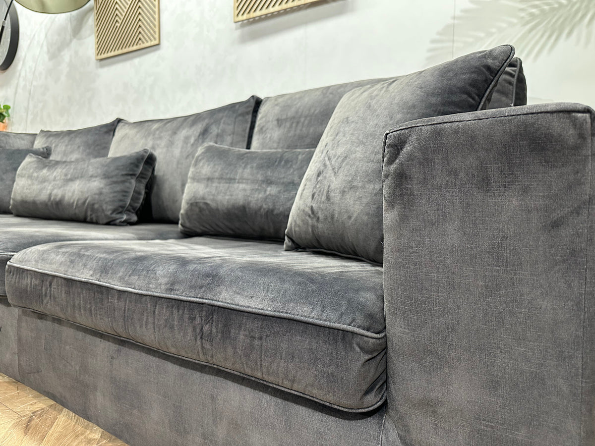 Antraciet Velvet Hoekzetel ~ Losse Kussens Met Afneembare Hoezen