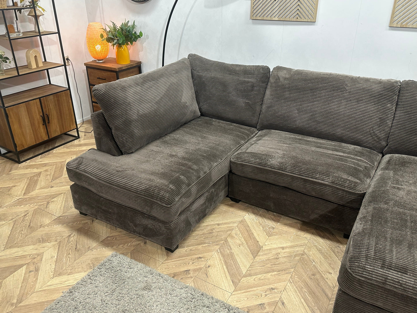 Taupe Ribstof U Zetel Inc Hocker ~ Losse Kussens Met Afneembare Hoezen