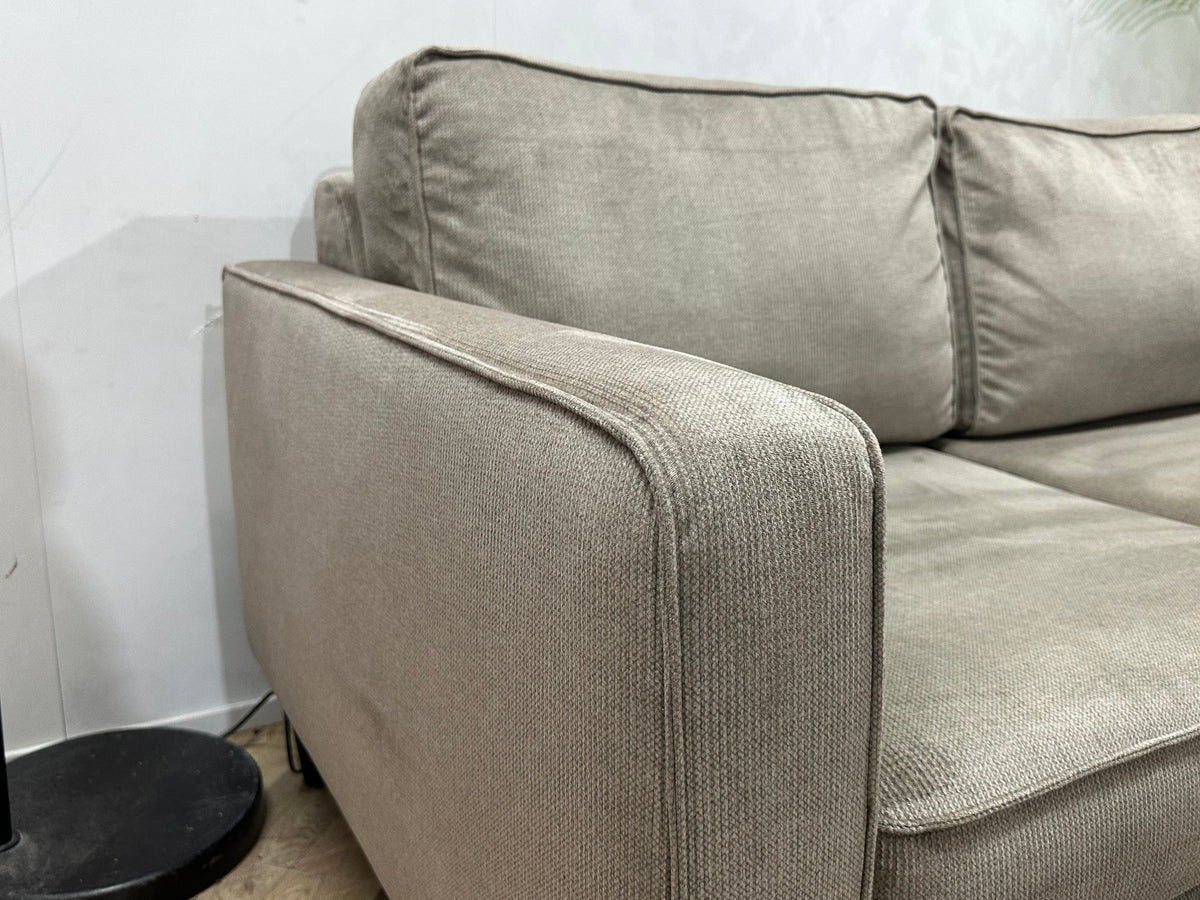Grijze Velvet Design Zetel ~ Losse Kussens Met Afneembare Hoezen