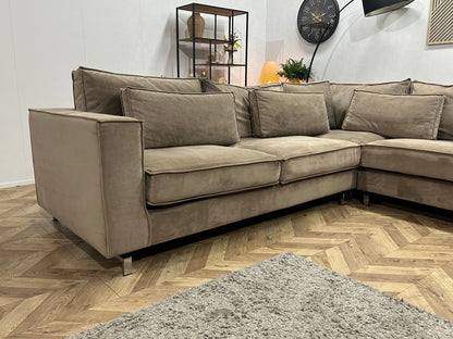 Licht Bruine Velvet U Zetel ~ Losse Kussens Met Afneembare Hoezen