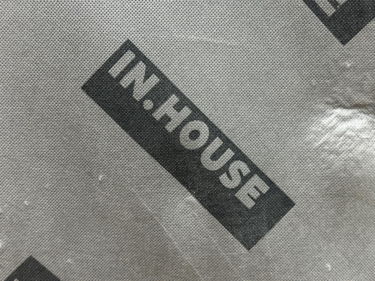 In.House Licht Grijze Hoekzetel ~ Vaste Kussens