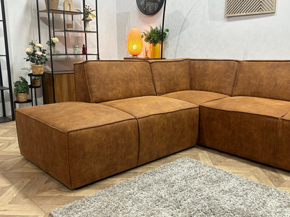 !Showroommodel! Cognac Bruine Suède Stoffen Hoekzetel
