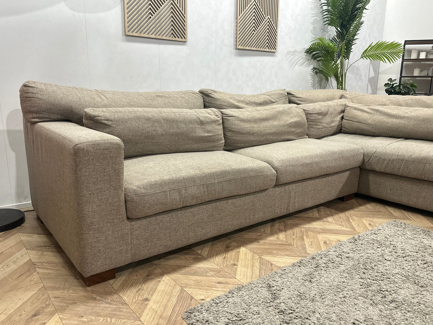 Beige Hoekzetel ~ Losse Kussens Met Afneembare Hoezen
