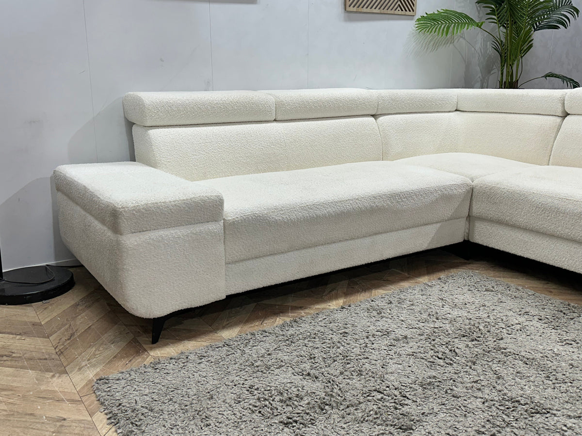 !Showroommodel! Witte Bouclé Stoffen Hoekzetel ~ Verstelbare Hoofdsteunen