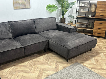 Antraciet Velvet U Zetel ~ Nieuwstaat