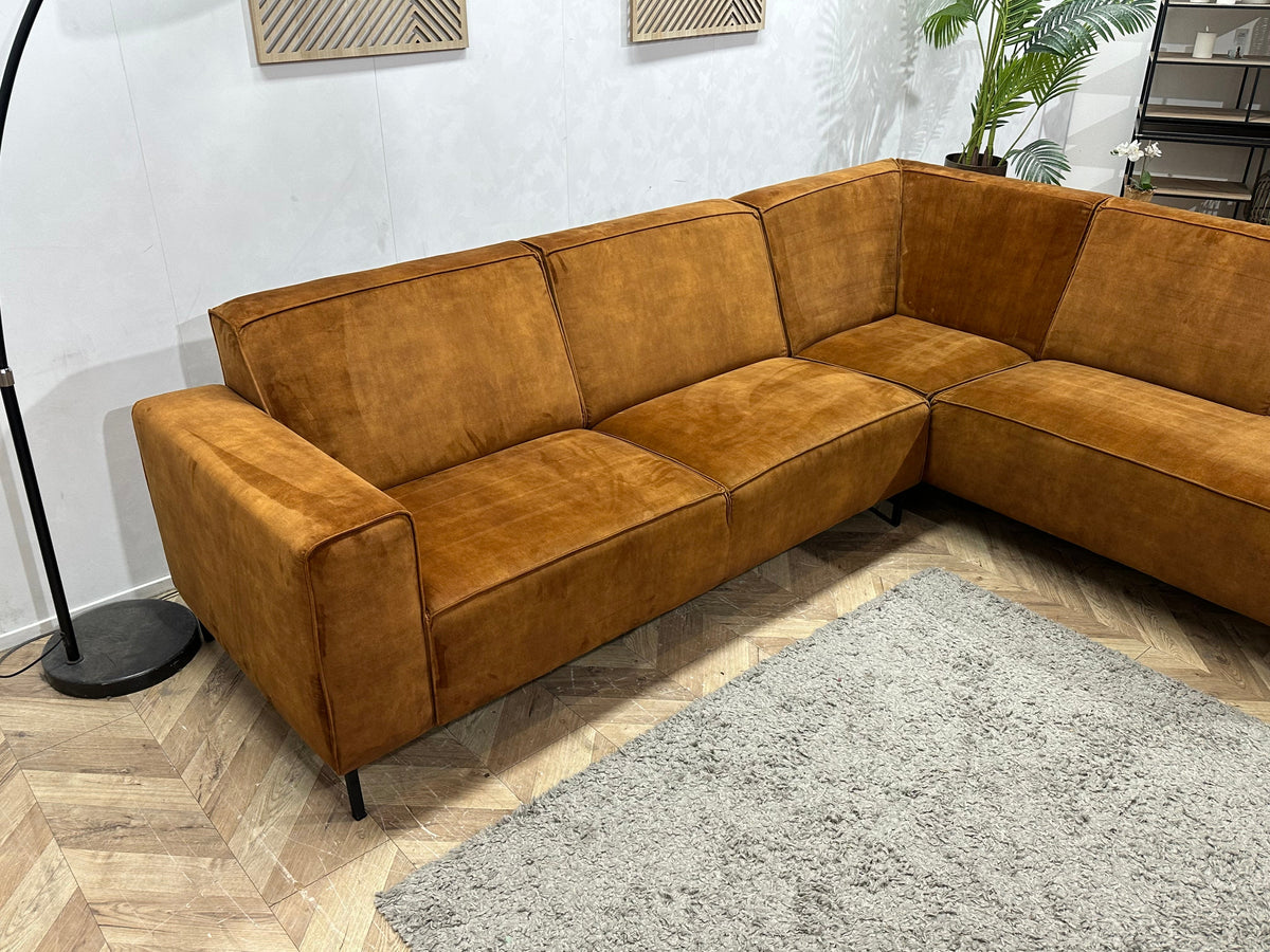 Cognac Bruine Velvet Hoekzetel ~ Vaste Kussens