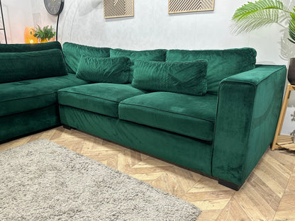 Groene Velvet Hoekzetel ~ Losse Kussens Met Afneembare Hoezen