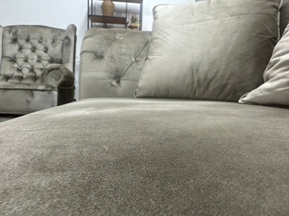 Licht Grijze Velvet ~ Losse Rugkussens Met Afneembare Hoezen