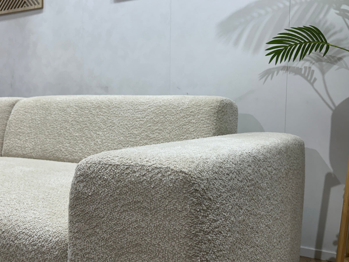 !Showroommodel! Witte Bouclé Hoekzetel