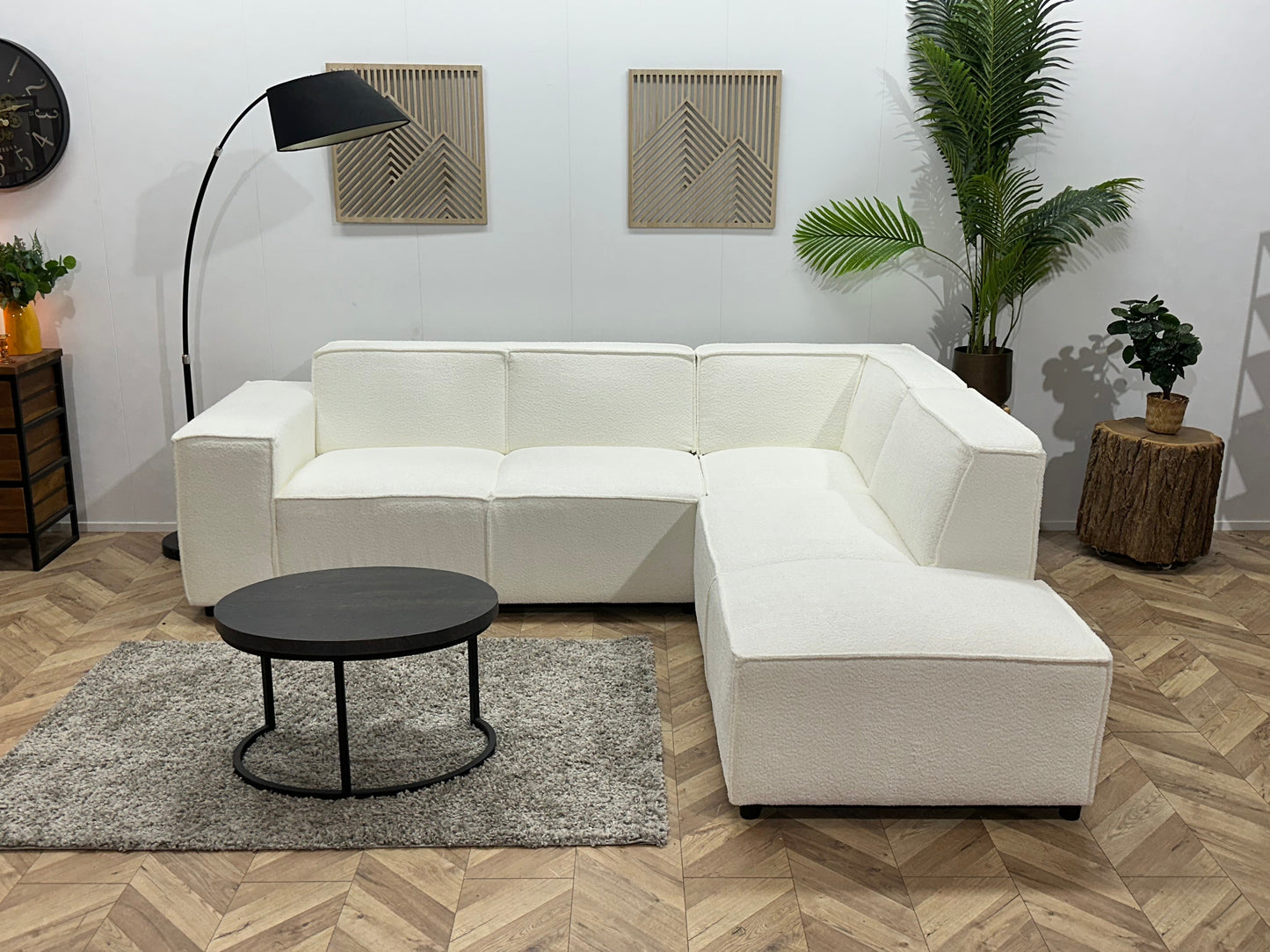 !Showroommodel! Witte Bouclé Stoffen Hoekzetel
