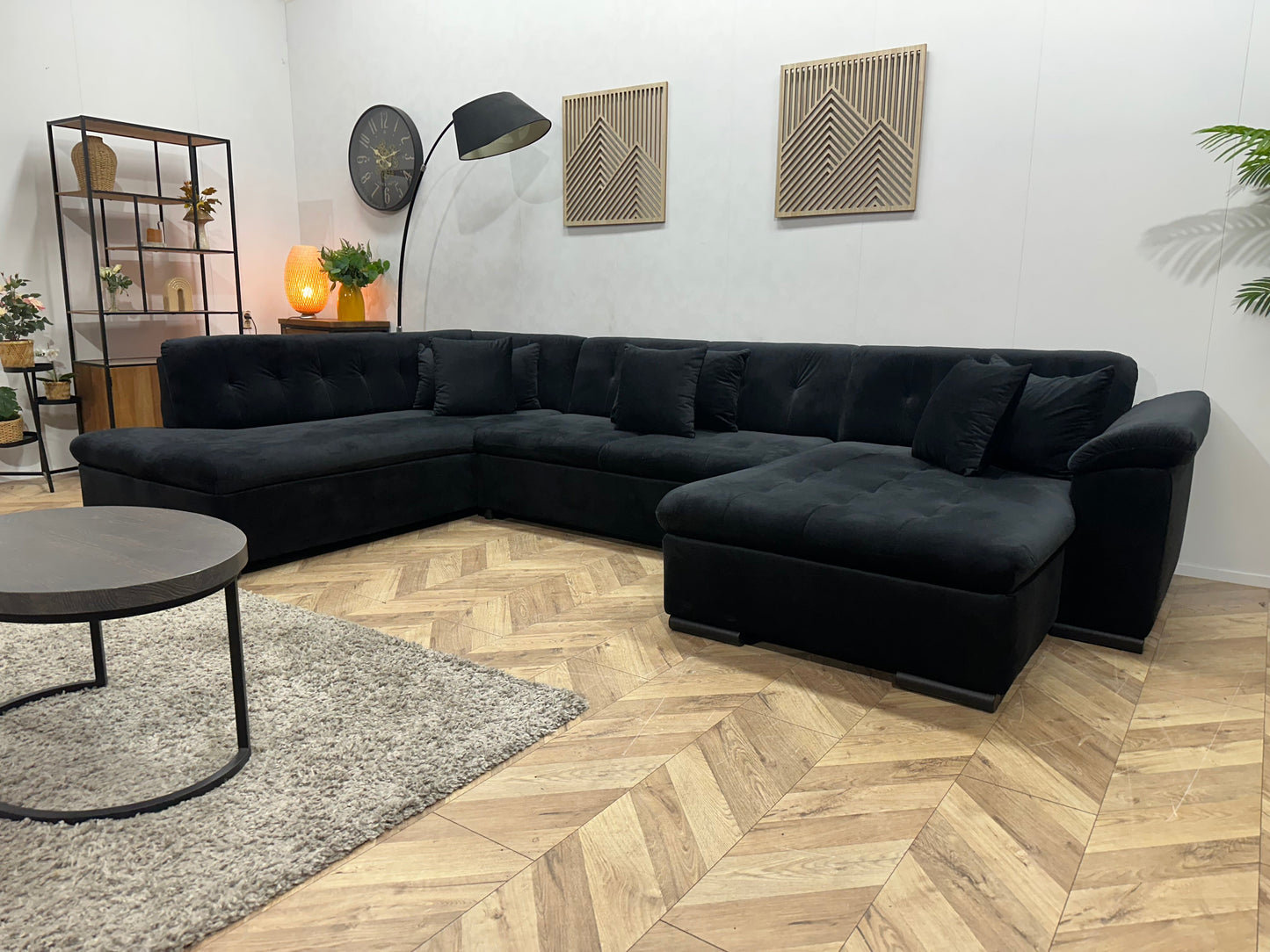 !Showroommodel! Zwarte Velvet U Zetel