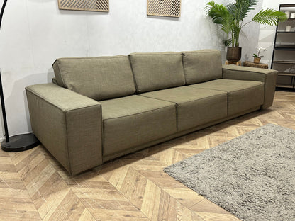 Bruine Ruime 3-Zits Zetel ~ Losse Rugkussens Met Afneembare Hoezen