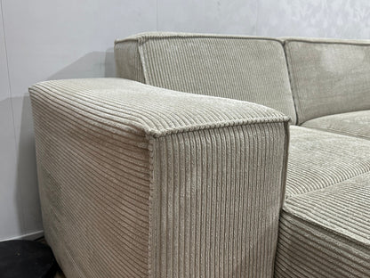 !Showroommodel! Witte Ribstof U Zetel
