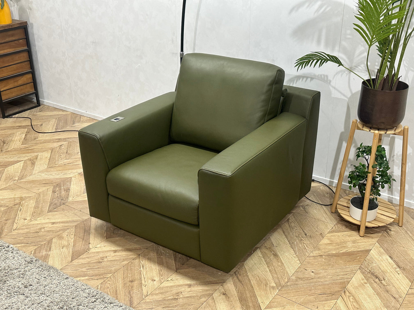 !Nieuw! Montèl Groene Echt Lederen Fauteuil ~ Elektrisch Verstelbare Zithoogte (4 Stuks Beschikbaar)