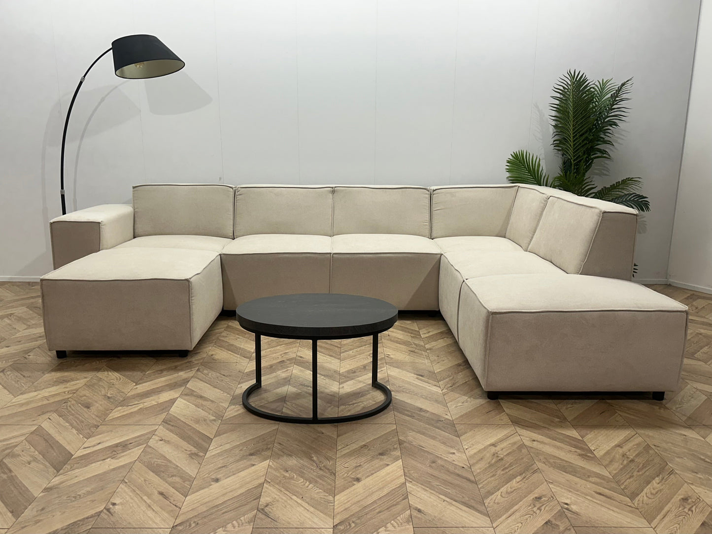 !Showroommodel! Crème Suede Stoffen U Zetel