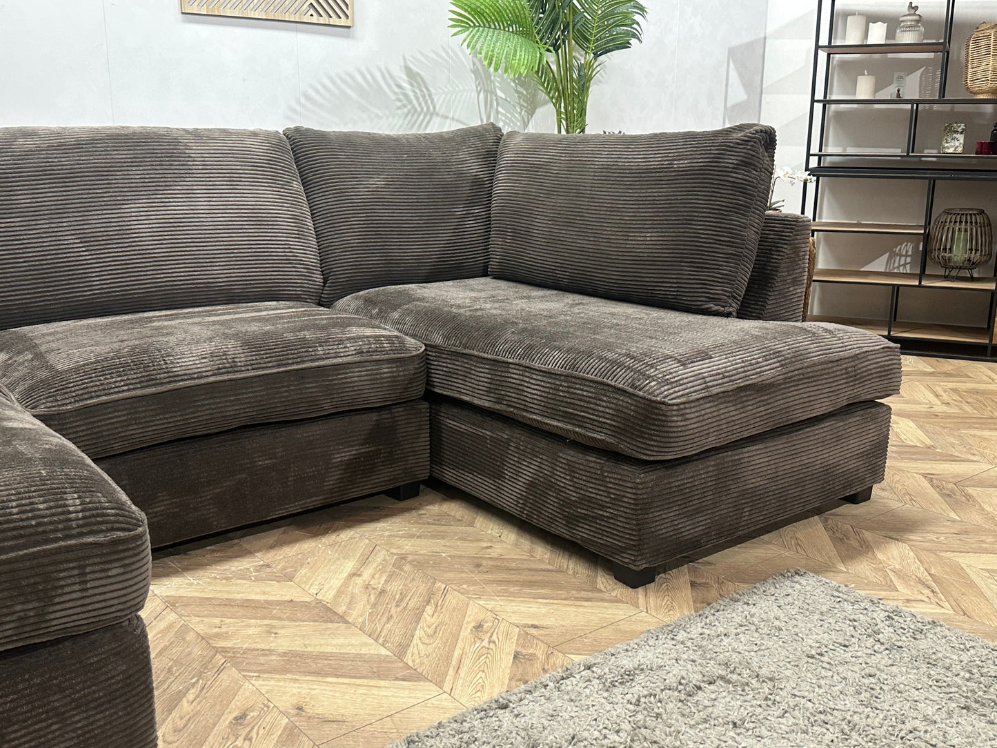 Taupe Ribstof U Zetel Inc Hocker ~ Losse Kussens Met Afneembare Hoezen