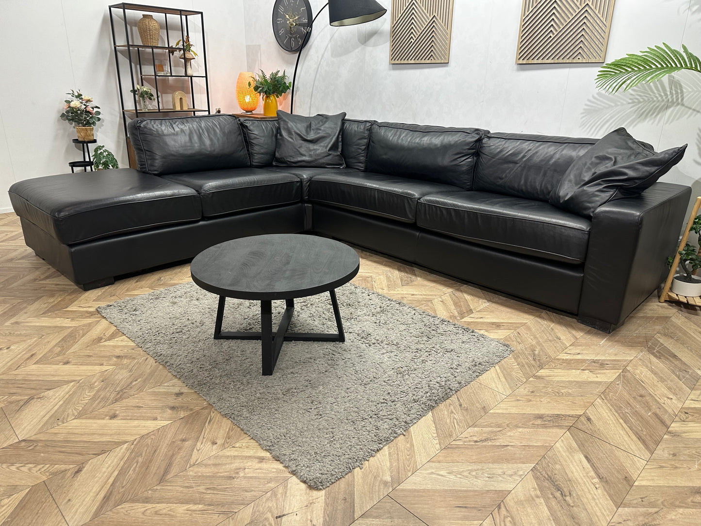 N-Joy Zwarte Leather Look Hoekzetel ~ Losse Kussens Met Afneembare Hoezen