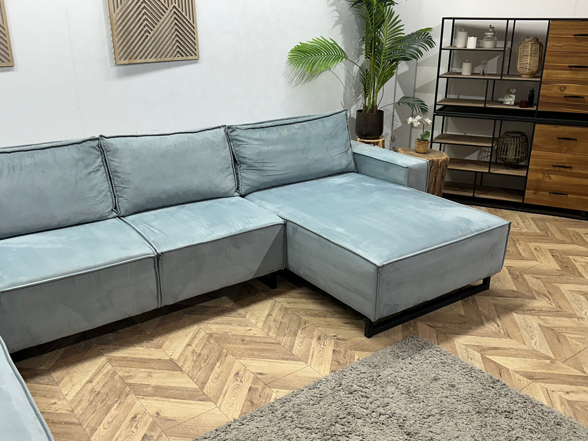 Licht Blauwe U Zetel ~ Losse Rugkussens Met Afneembare Hoezen