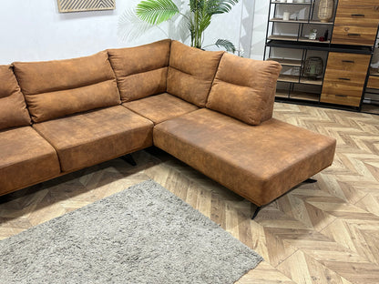 Cognac Bruine Suède Stoffen Hoekzetel ~ Losse Kussens Met Afneembare Hoezen