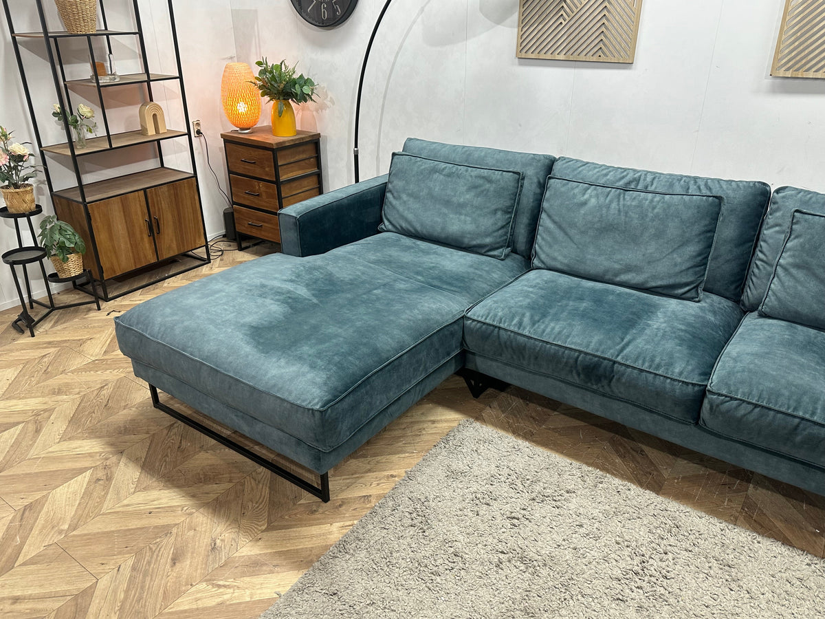 Blauwe Velvet Hoekzetel ~ Losse Kussens Met Afneembare Hoezen