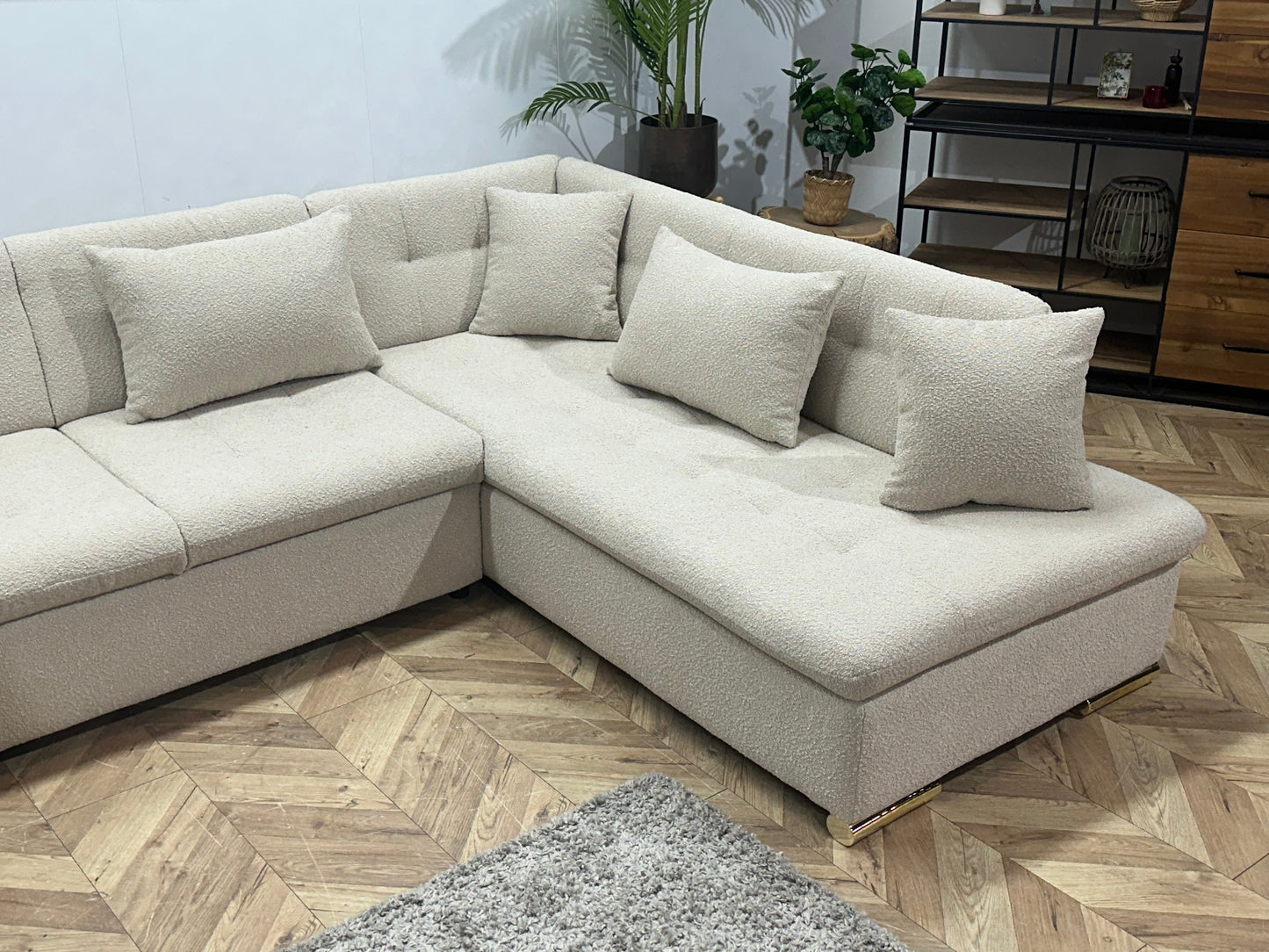 !Showroommodel! Witte/Crème Bouclé Stoffen Hoekzetel